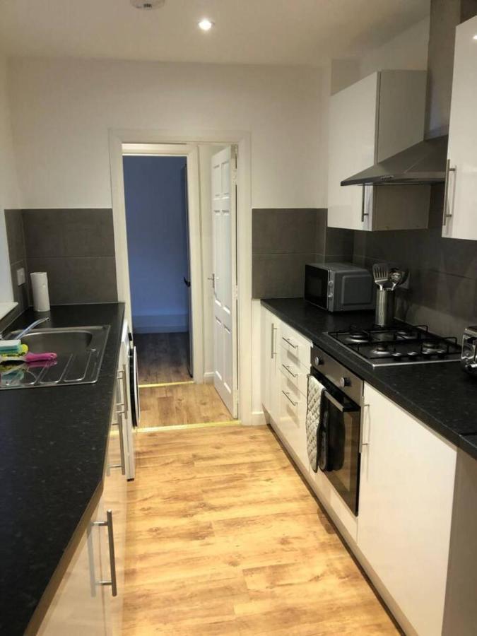 Lovely 4-Bed House In Anfield All En-Suite Liverpool Dış mekan fotoğraf