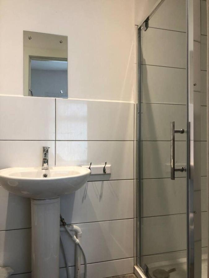 Lovely 4-Bed House In Anfield All En-Suite Liverpool Dış mekan fotoğraf